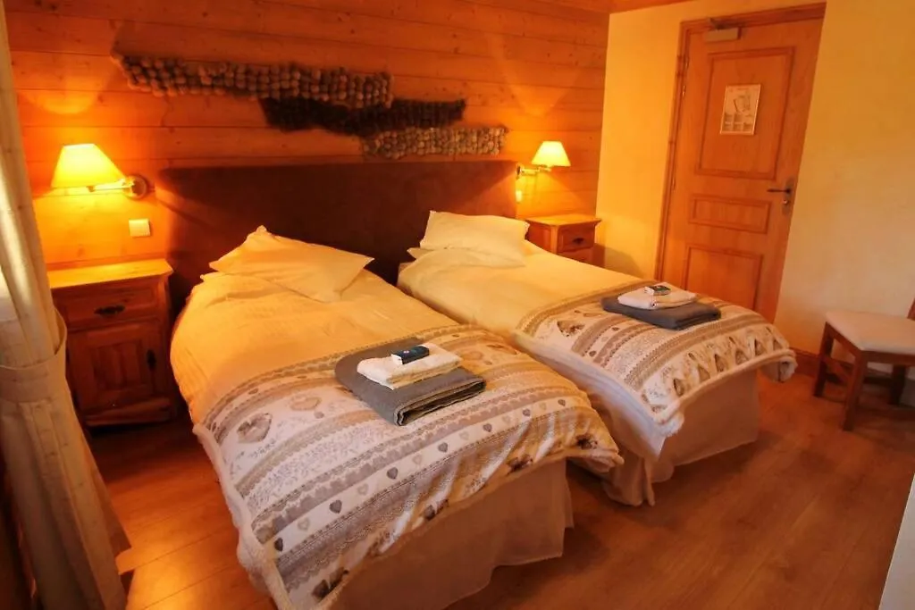 Chalet Grange A Charlotte, Meribel Les Allues Apartament