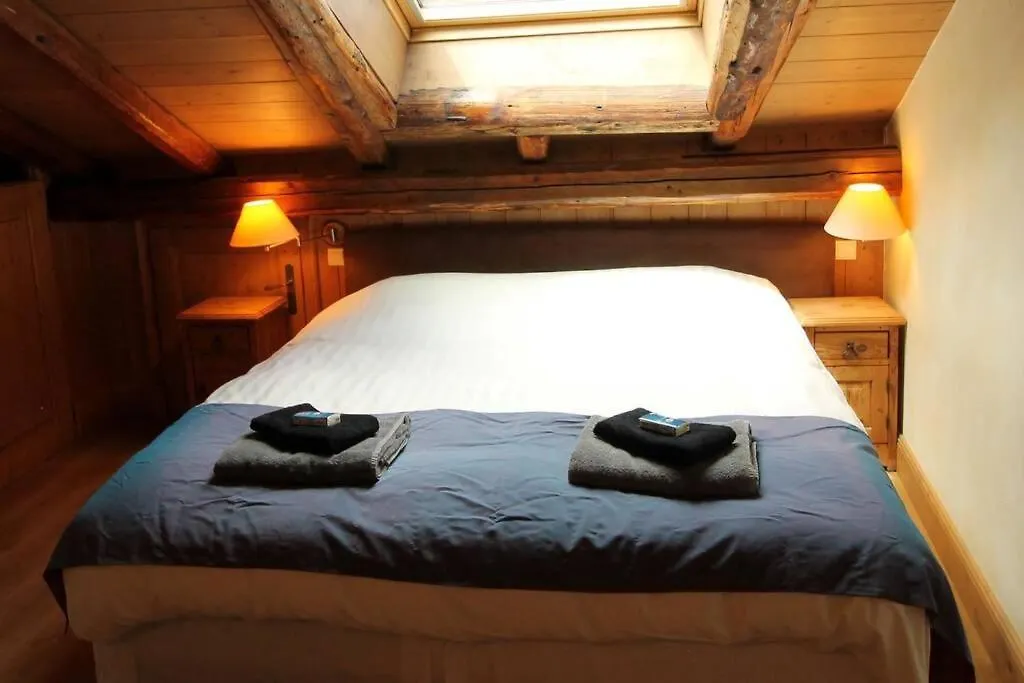 Chalet Grange A Charlotte, Meribel Les Allues Apartment France
